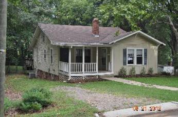 409 Greensboro Ave