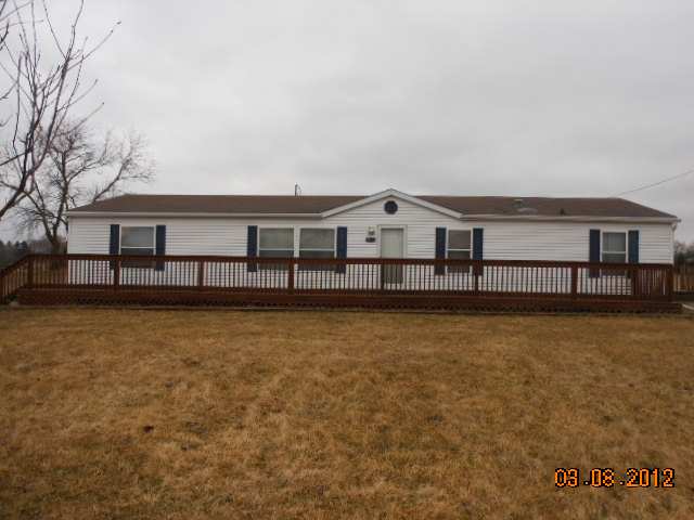 5747s Stoney Lake Rd