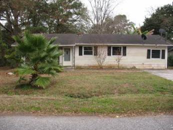 1541 Kirkless Abby