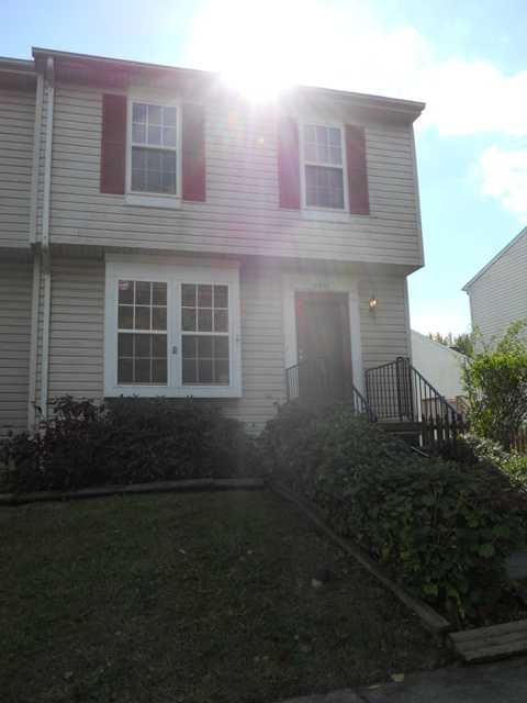 6921 Myersview Dr