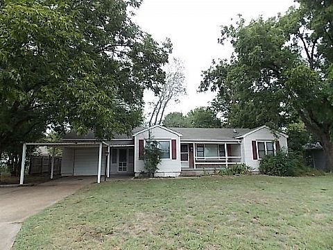 2502 Elmira St