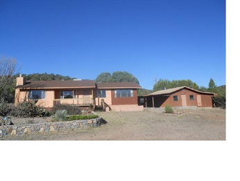 44 Mockingbird Lane