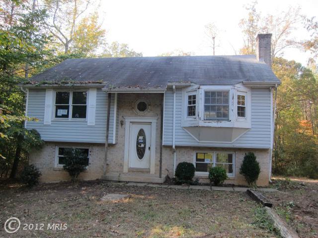 7604 Mount Holly Ln