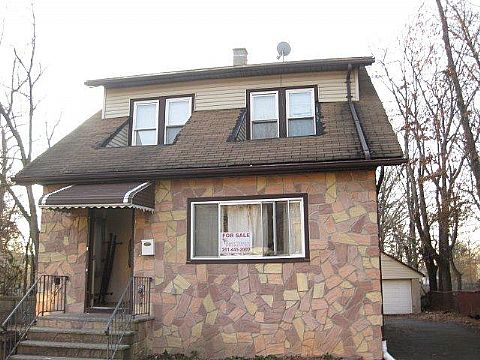 208 Vine St