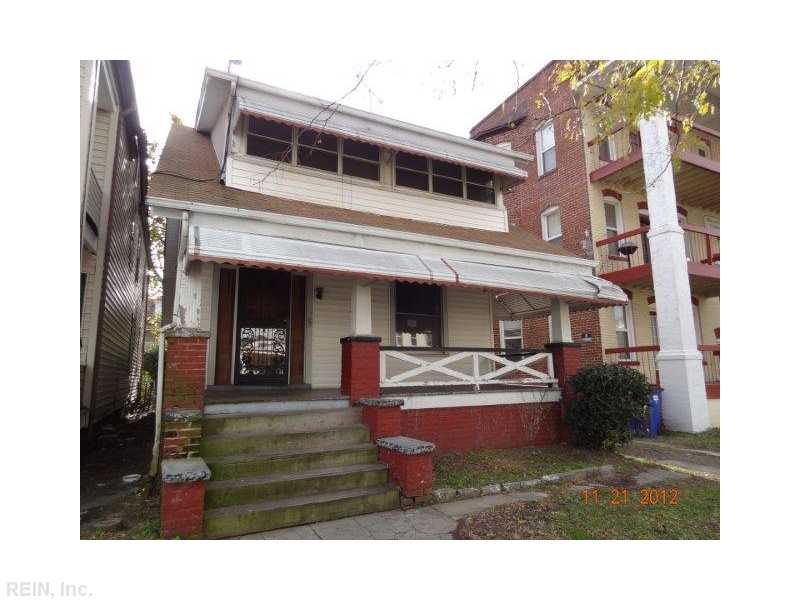 133 Hough Ave