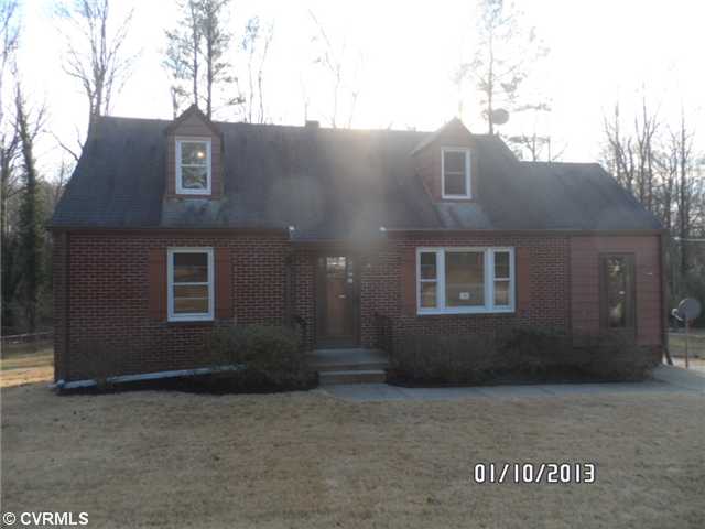 6235 Derwent Rd