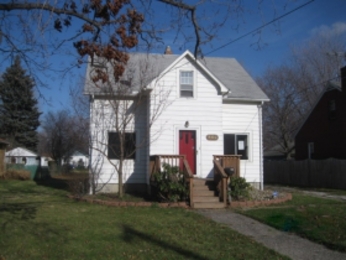 860 N Saint Clair St