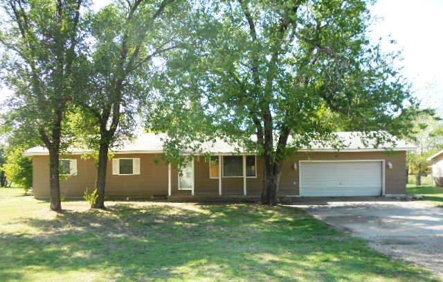 413 S Pecan St