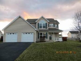 136 Bronte Ave