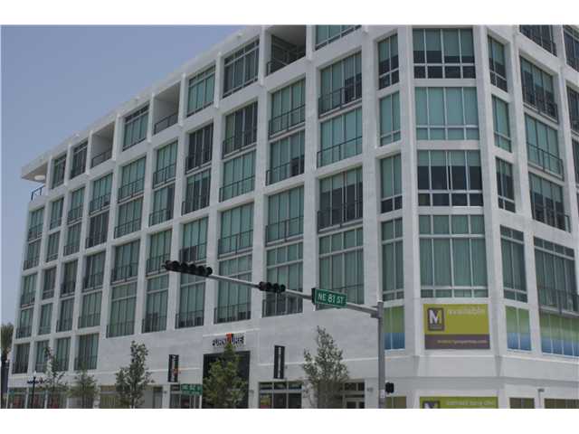 8101 BISCAYNE BL # R-308