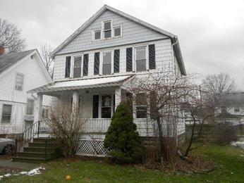 321 Kenyon Ave