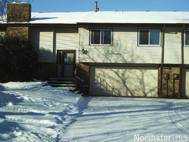 1345 Cypress Pl