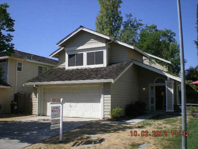8459 Leaning Tree Ct