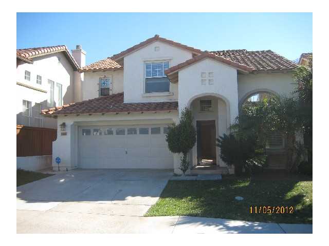 749 Whispering Trails Dr