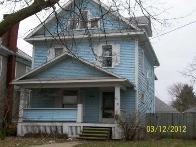 136 Clover Ave