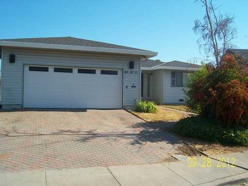 365 Rainier Ct