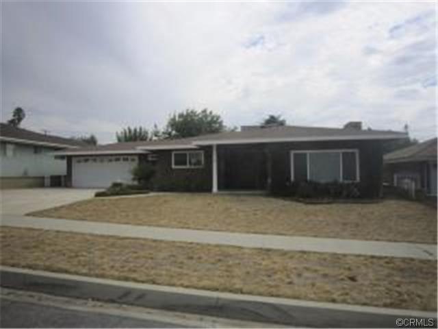 34933 Persimmon Ave