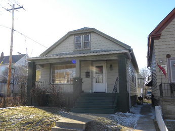 3059 S 15th St