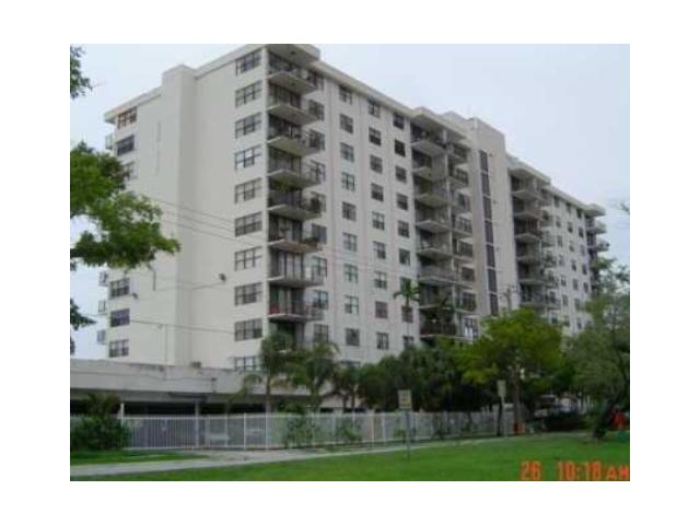 2450 NE 135 ST # 1006