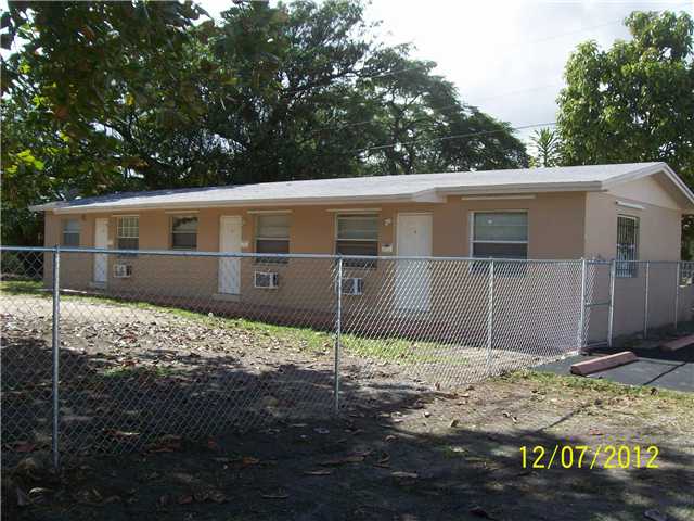70 NW 76 ST