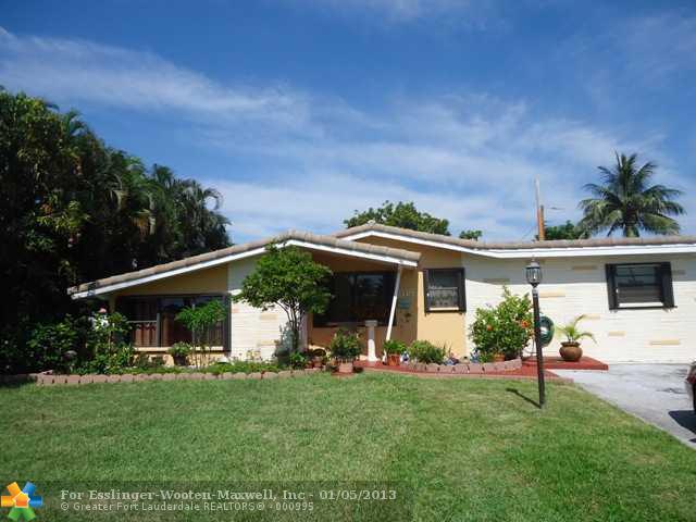 2718 SABAL PALM DR