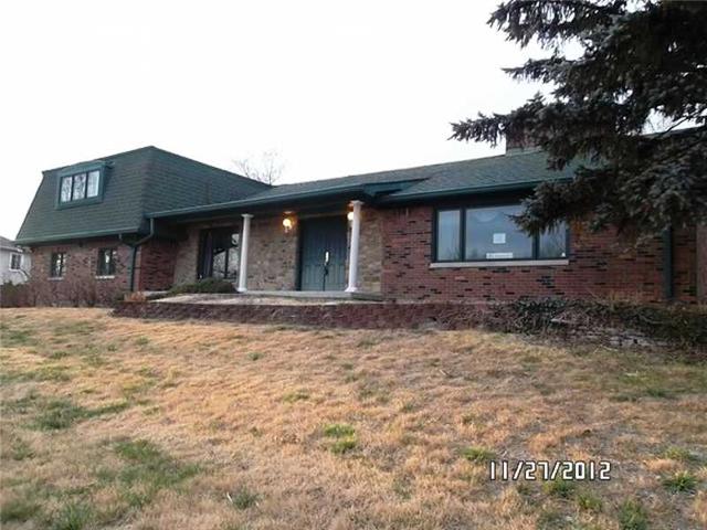 5656 Fall Creek Rd