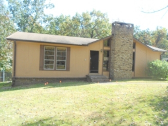 5757 Desoto Dr