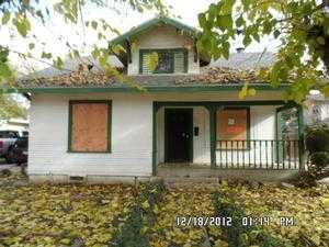 724 S Locust St
