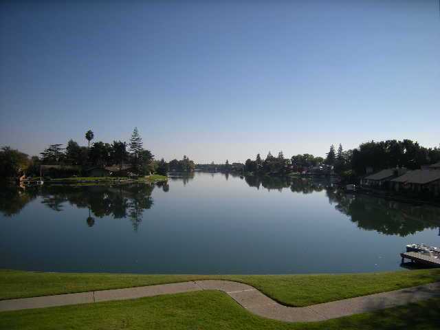 3790 W Benjamin Holt Dr Apt 16