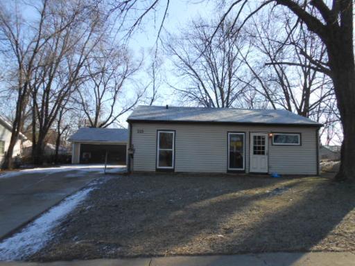 113 S Bartlett Rd