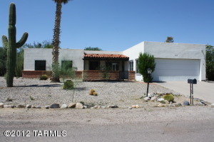 202 W El Nopal