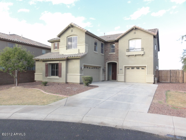 1717 N 113th Ave