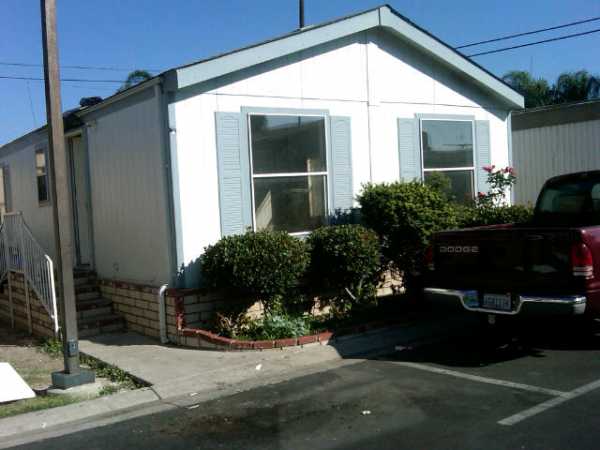 2424 W. 1st St