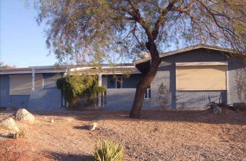 162 Greentree Dr