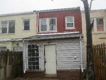 1934 Capitol Ave NE