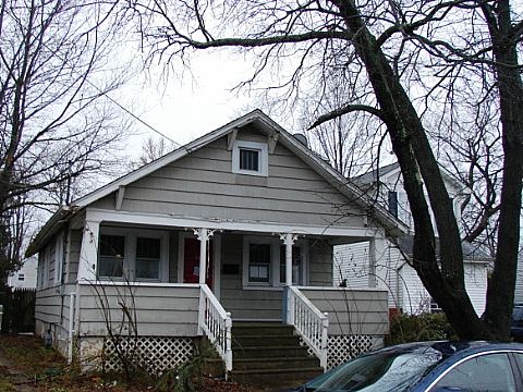 24 Bond St
