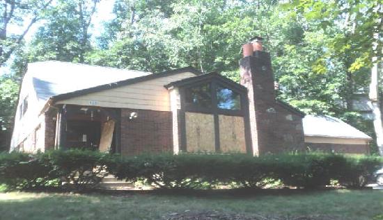 129 Brewster Rd