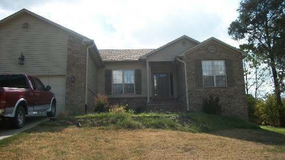 2007 White Oak Ln