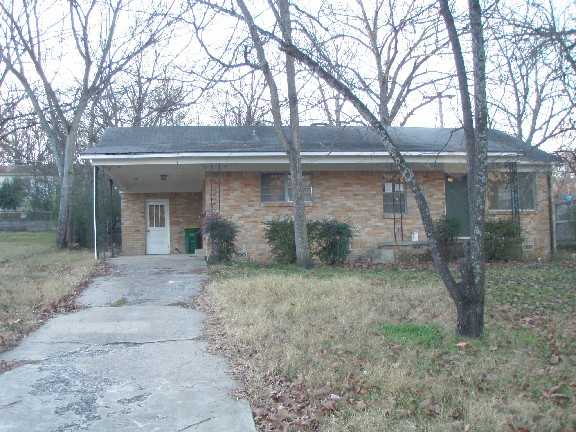 3907 Idlewild Ave