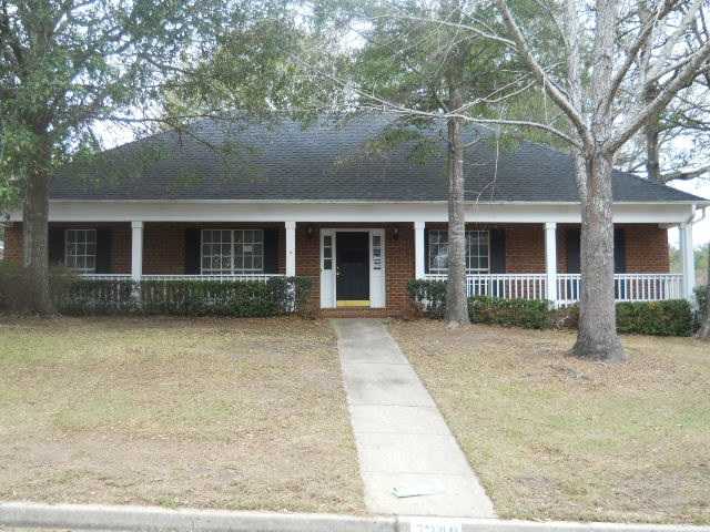 7240 Vickers Ln