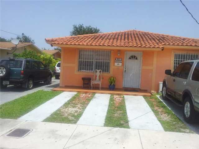 221 NW 32 PL