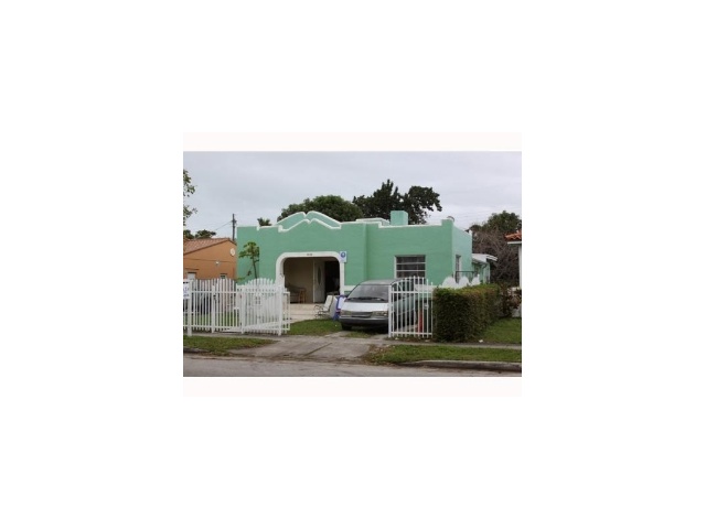 1634 SW 17 ST