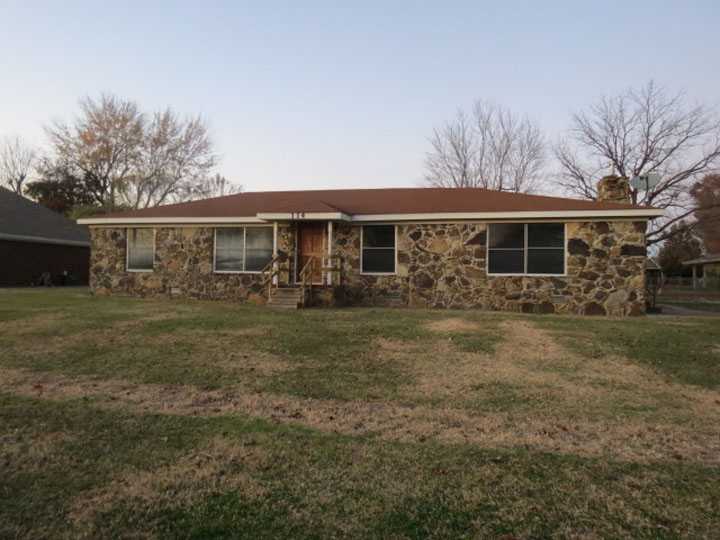 114 W Washington Dr
