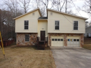 2814 Kathryn Cir SW