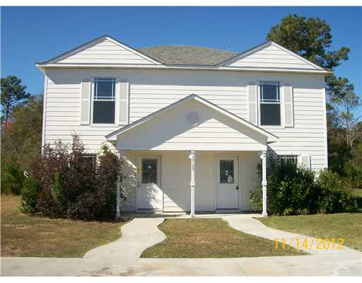 13103 Tracewood Dr