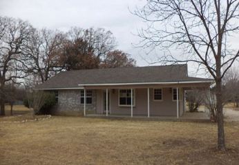 902 Fort Hill Rd