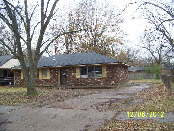 3581 Gowan Dr