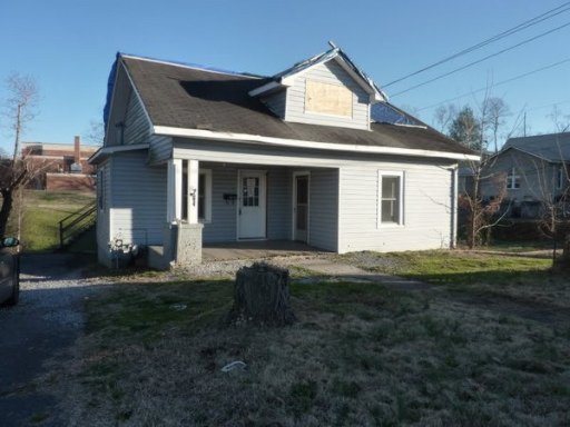 264 Woodlawn Ave