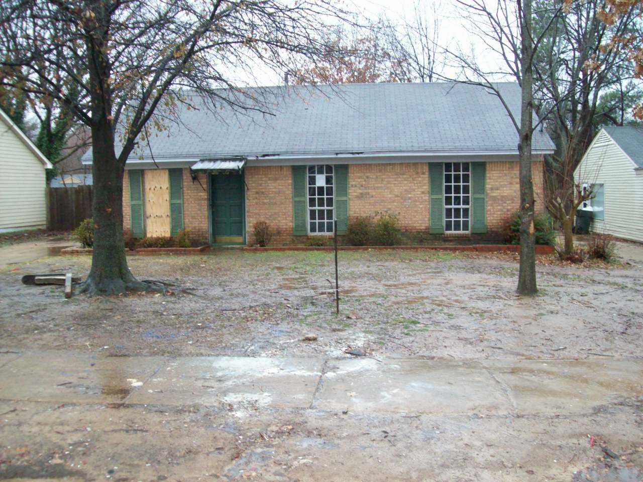 4043 Chinaberry Cv