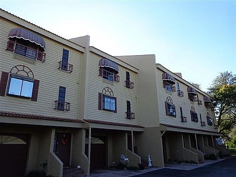 1730 Lighthouse Ter S Apt 13